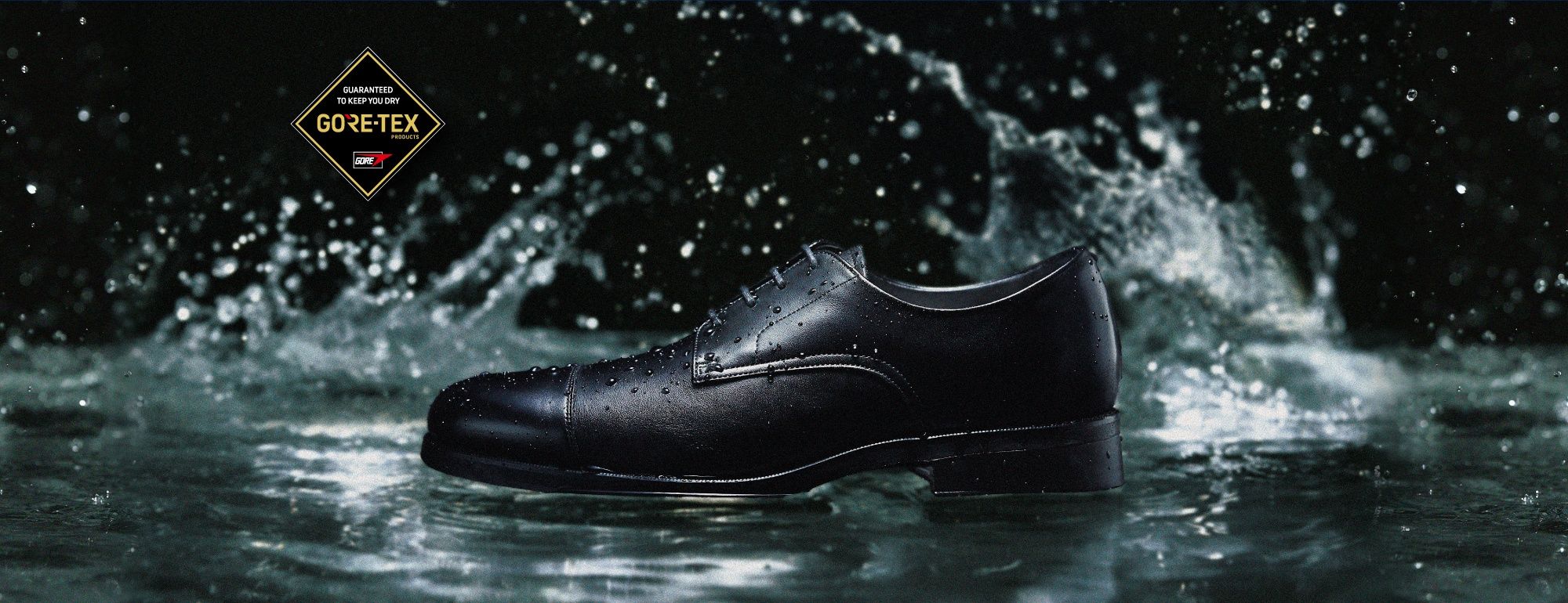 優れた防水透湿性で、靴内の快適性を維持する。GORE-TEX Series
